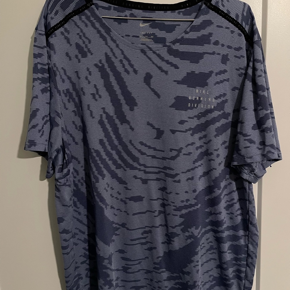 Nike Men's Short Sleeve Shirt Running Shirt